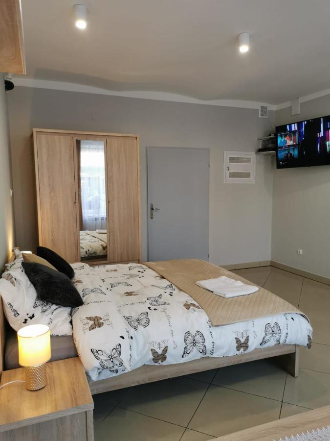 Apartamenty U Maksa Przemysl Ngoại thất bức ảnh